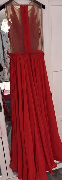 Vand rochie deosebita Ana Radu