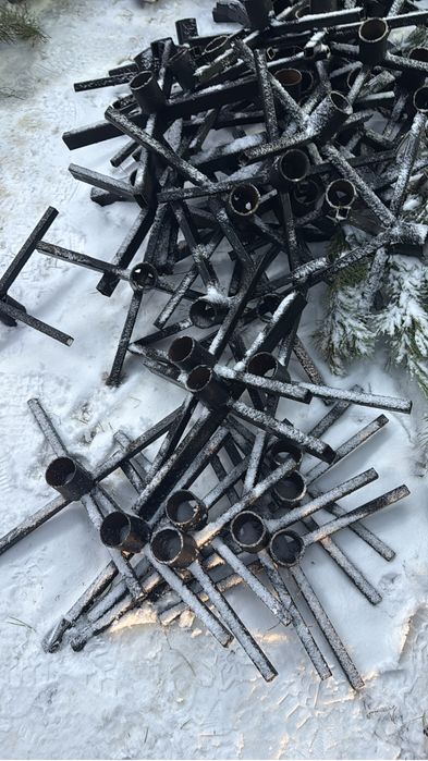 Подставка под елку