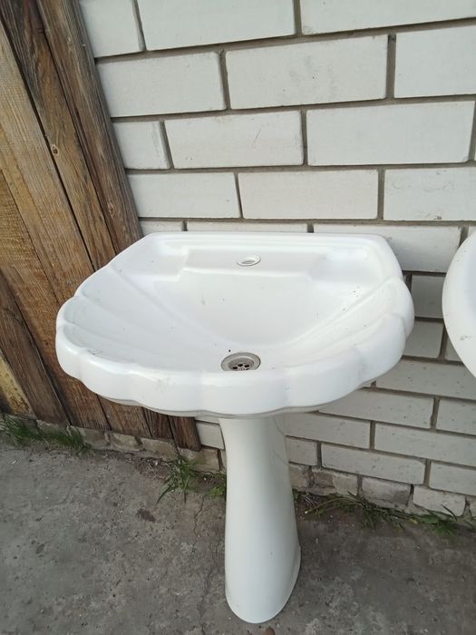 Продам раковины для ванной