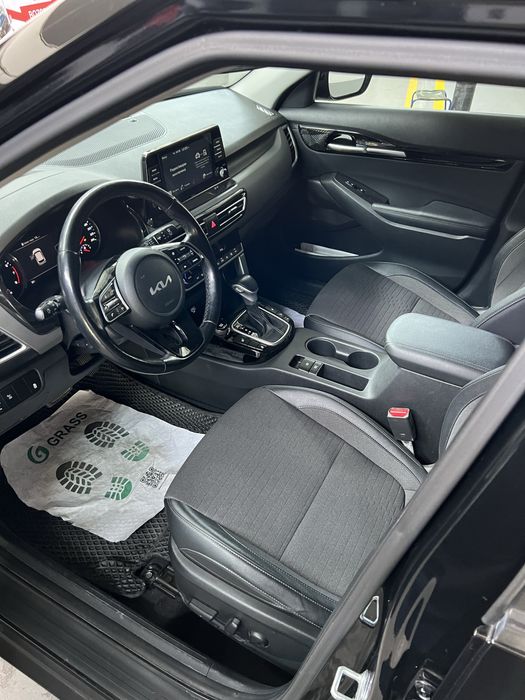 Kia seltos 2022 full kraska toza qora