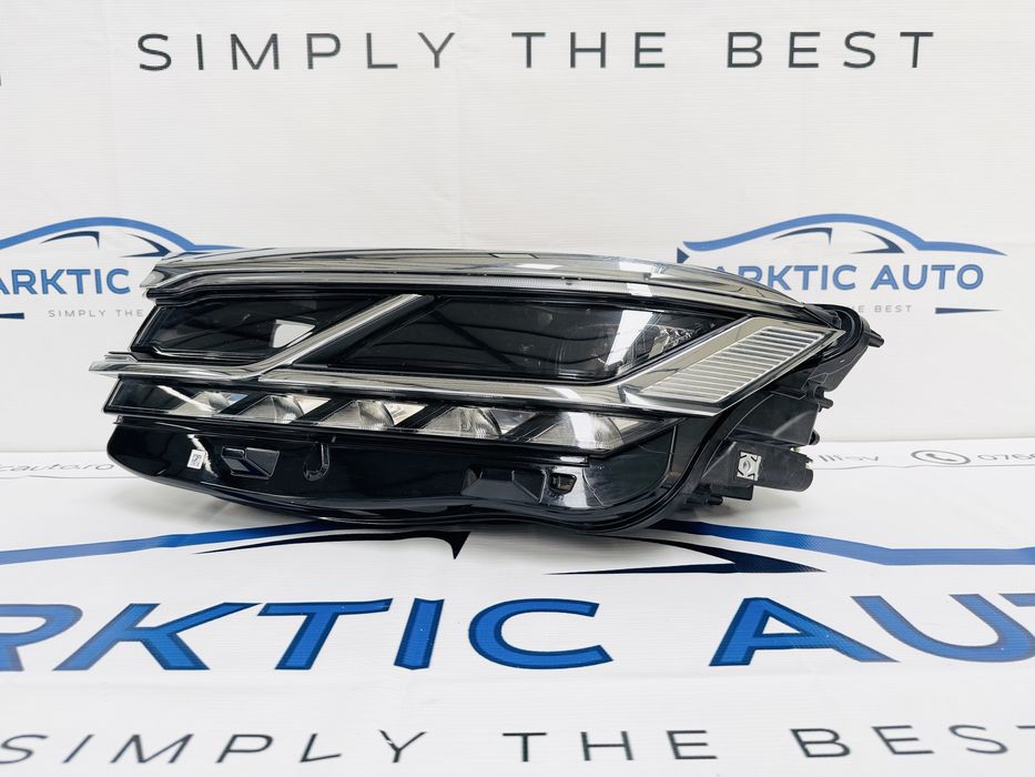 Far stanga Full led Matrix VW Touareg CR dupa 2018