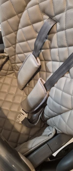 Детско столче за храна