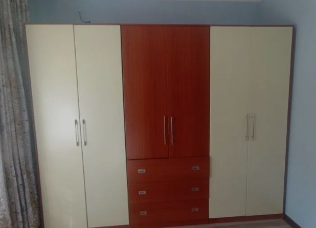 Mebil yeg'ib sochish hizmati