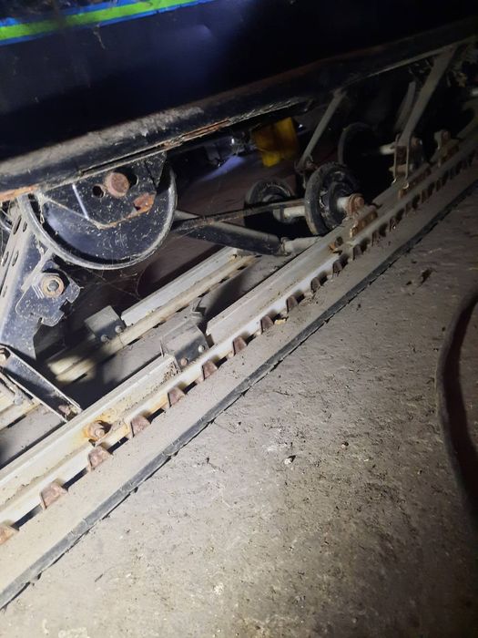 Моторна шейна Tundra