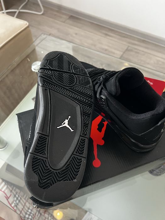 Jordan 4 ( BlackCat )