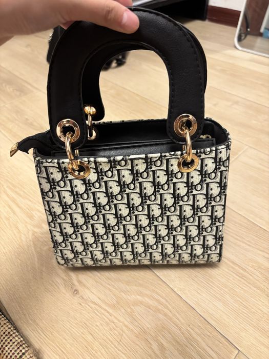 Сумка диор маленькая