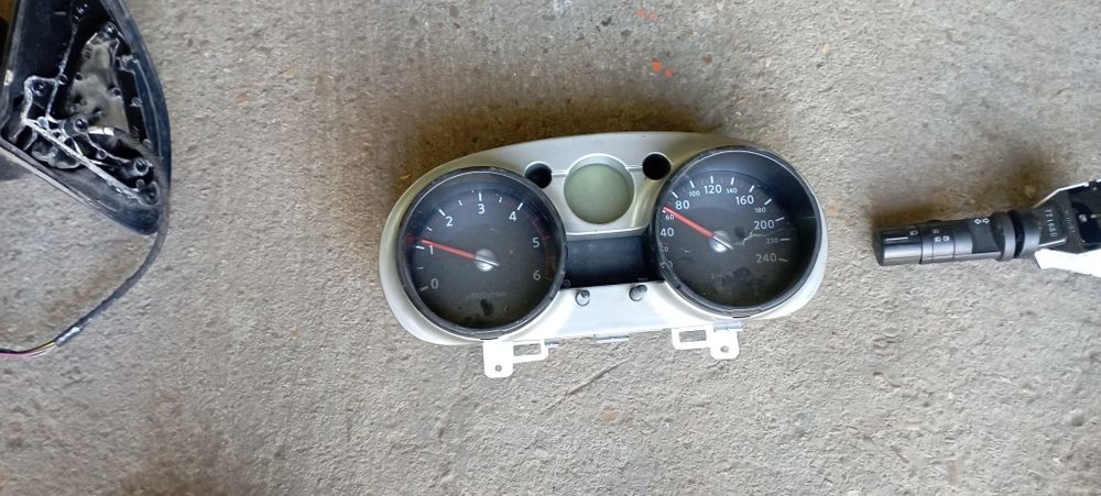 Нисан Кашкай части