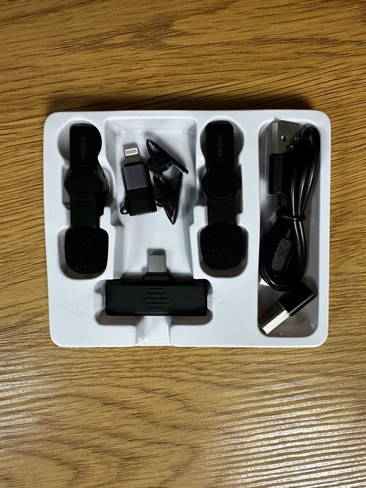 Microfon Wireless Lavaliera CKOKC Set 2 Buc iPhone Android Nou