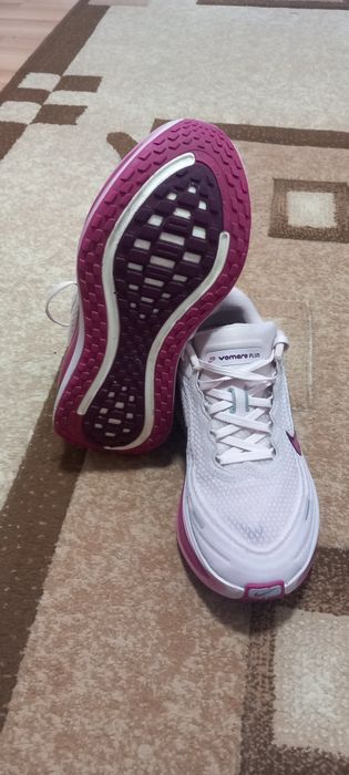 Nike vomero plus