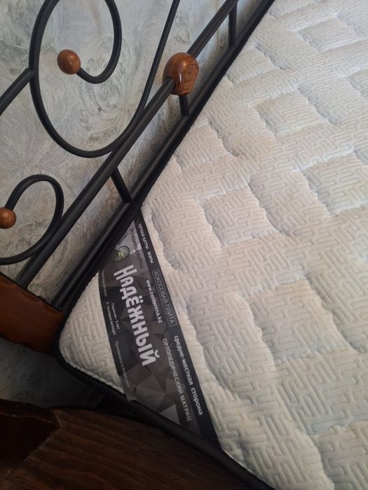 Продам кровать ортопедическую