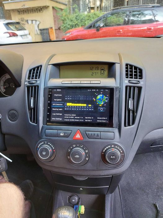 Navigatie Android Kia Ceed Waze YouTube WiFi casetofon