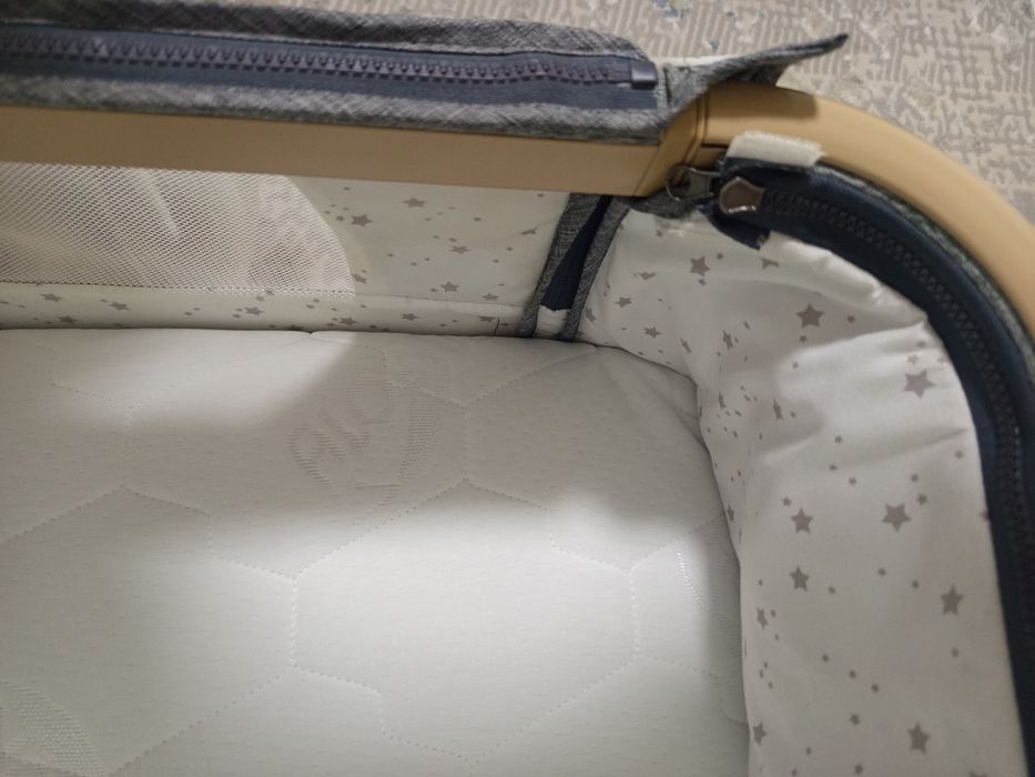 Кроватка детская