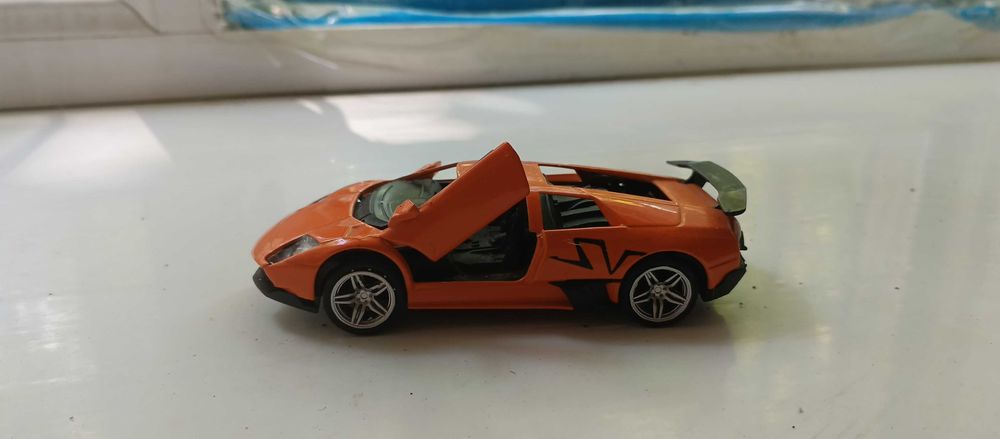 Коллекционная металлическая машинка масштабная модель железная машинка