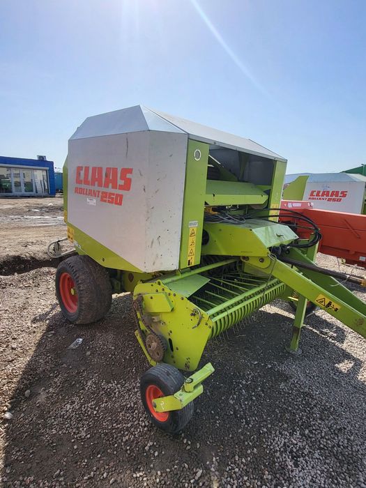 Пресс подборщик рулонный