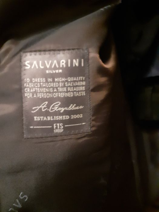 Qora rangda murskoy kastyum shim 56 ra zmer