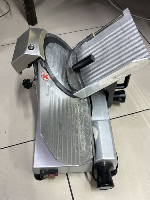 продам слайсер, цега договорная