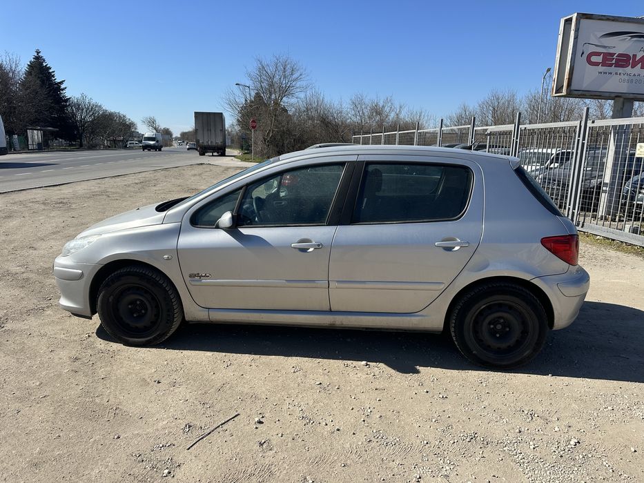 Пежо 307 1.6hdi Facelift НА ЧАСТИ!!! 9HZ двигател!