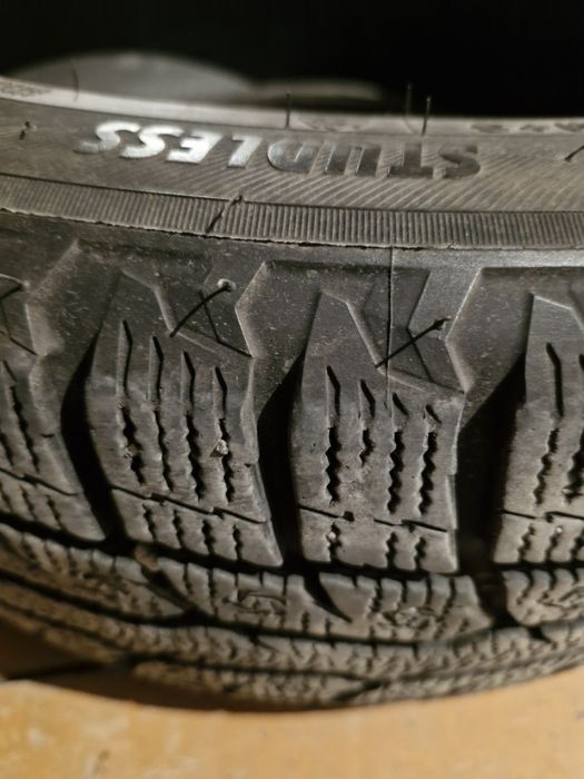 Автошины зимние б/у