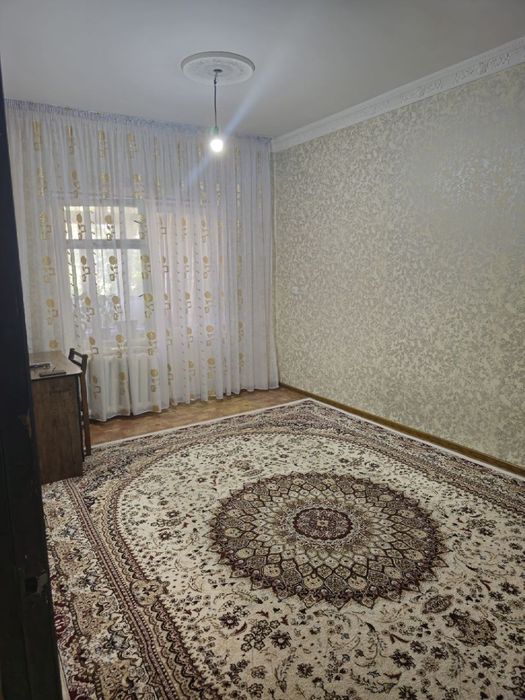 Паркентский базар!! 2/2/4, кирпич, 46м²