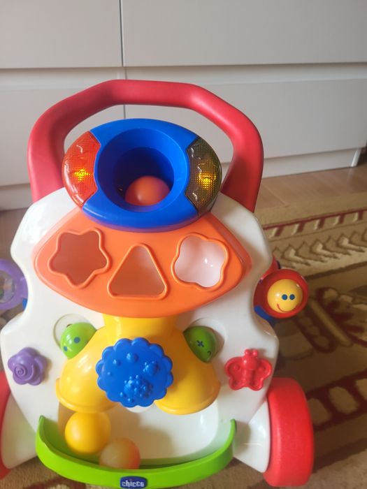 Ходунок CHICCO фирмасының
