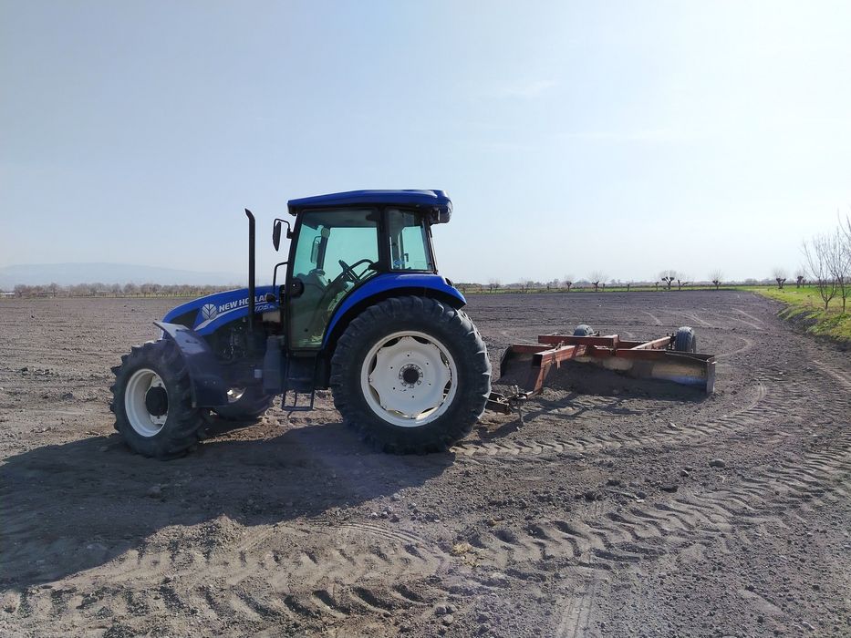 Assalomu alaykum TD5. 110 sotiladi bir  qo'l minilgan yili 2016