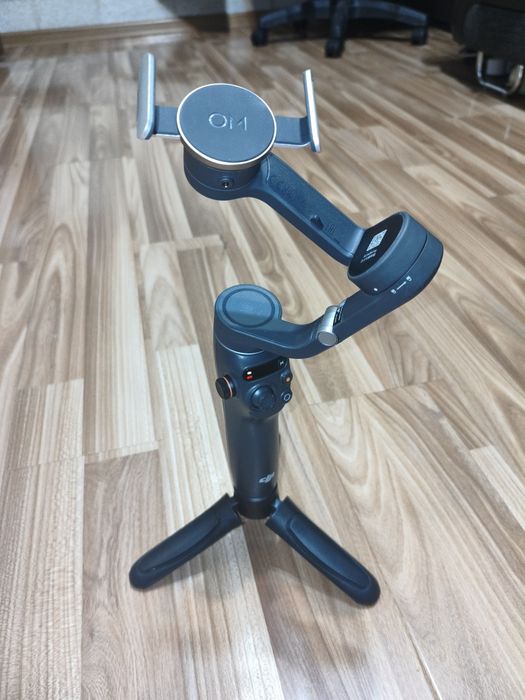 DJI Osmo Mobile 6
