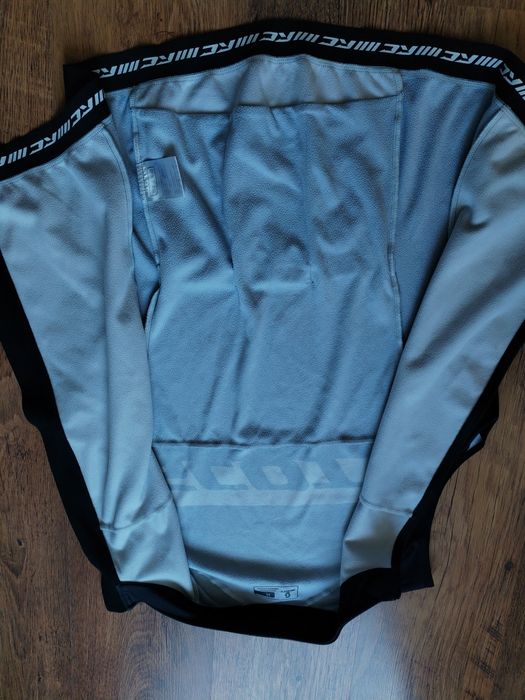 scott gilet rc pro evolution bikes - въжки вело елек М 100% оригинал много добро състояние.