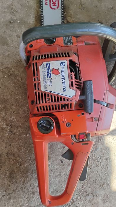 Husqvarna 262 XP