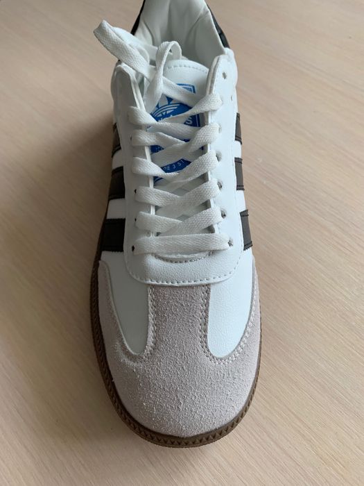 Новые кроссовки samba