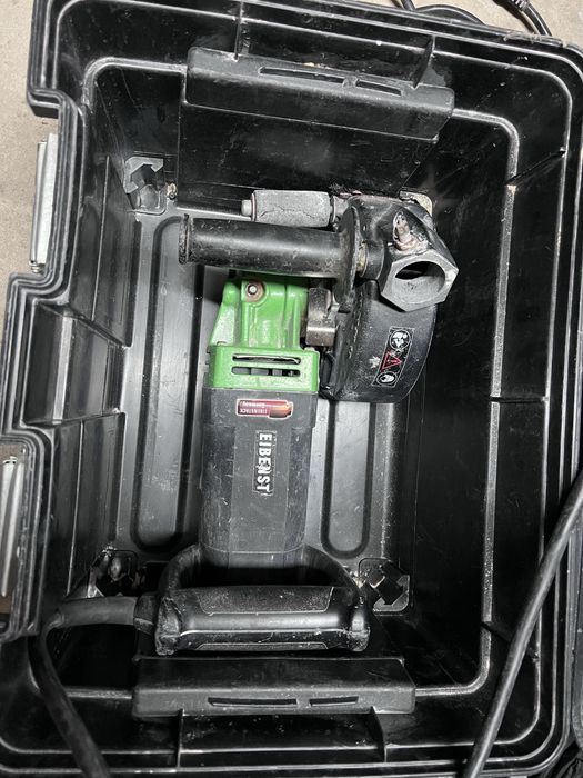 Masina de slituit Eibenstock