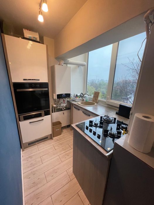 Inchiriere apartament cu 4 camere, zona Opanez.