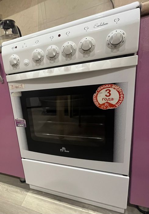 Продам электрическую плиту