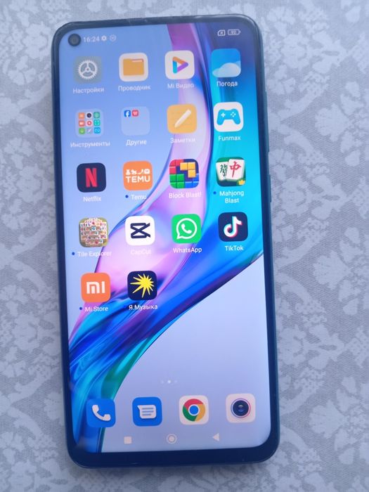 Продам телефон Redmi Note9