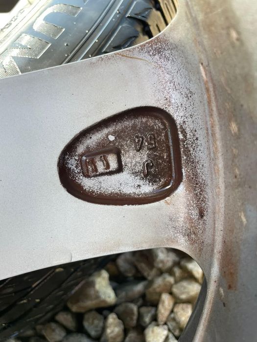 Джанти с гуми за Тойота Рав 4 2011г 17ки