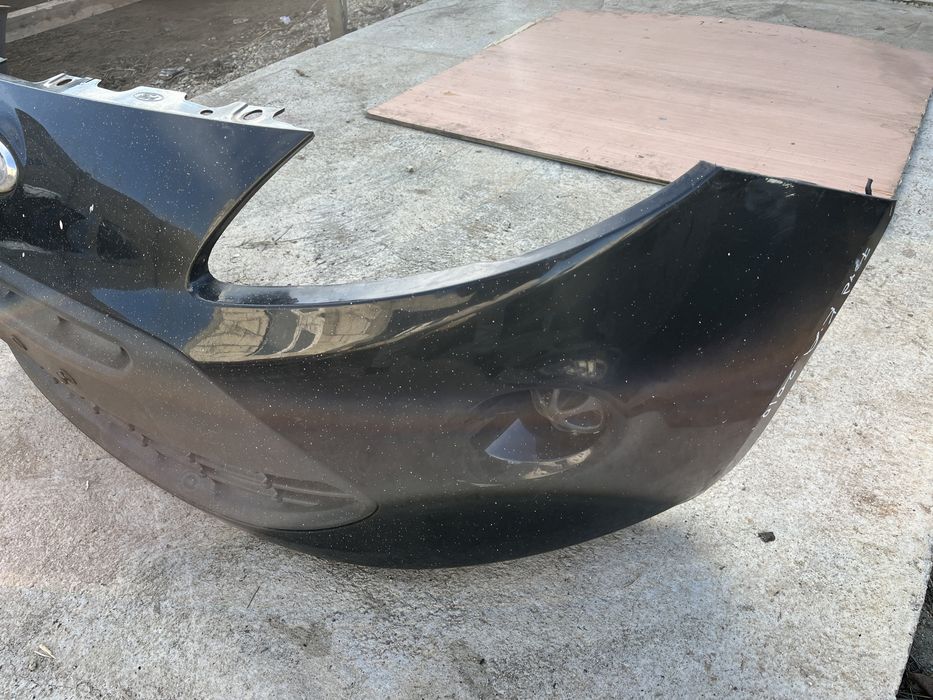 Bara fata Ford Ka 2010