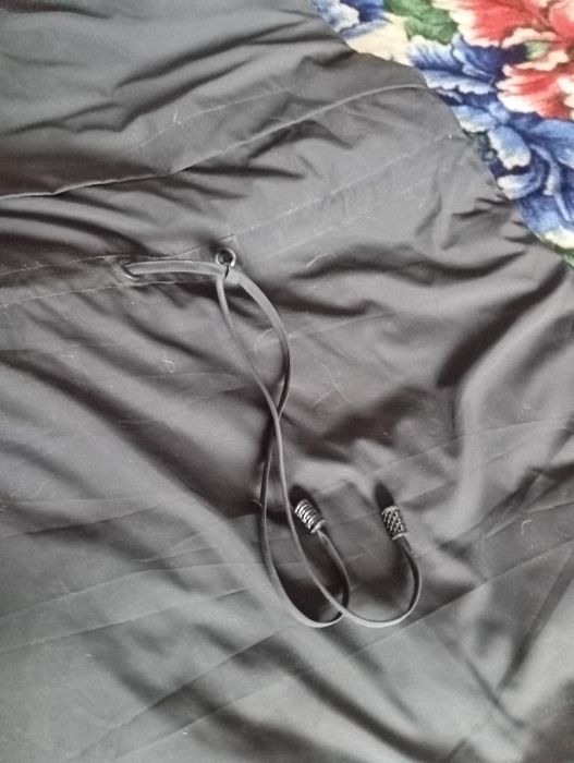 Продам пуховик женский