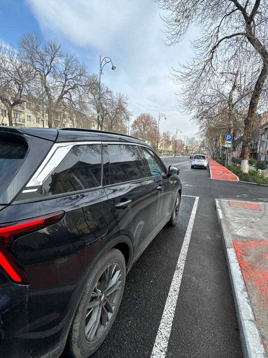 Bestune t-55 2023 йил