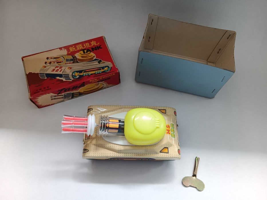 Jucarie Tank,MS 882 Vechi de colecție, Fabricat in comunism, anii 70