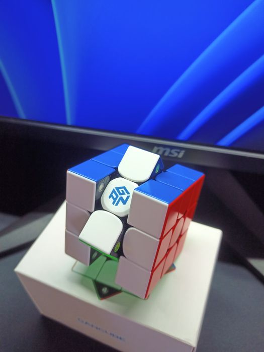 Магнитный Кубик рубика GAN 356m 3x3