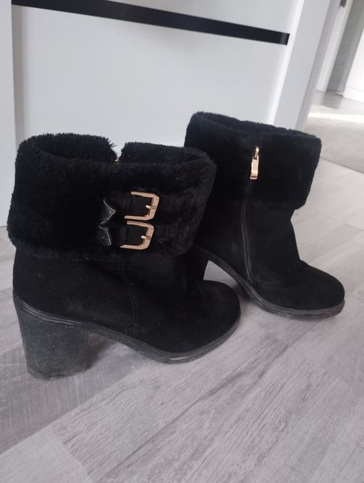 Продам сапоги осень весна