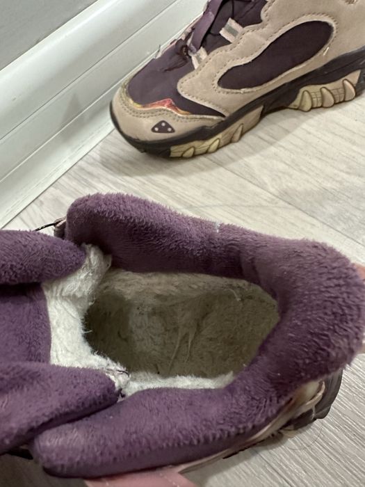 Продам детскую обувь для девочек