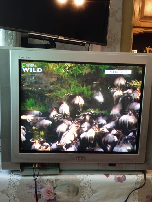 Продам телевизор