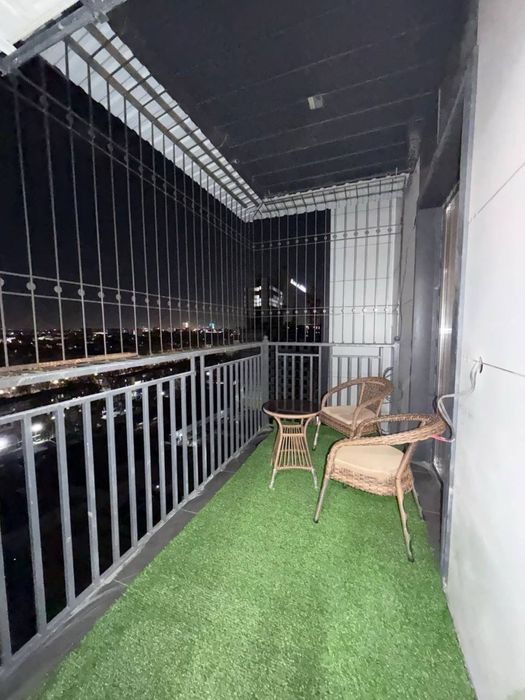 ЖК Vegas.   . 2комн 13  этаж. . 47 м. Меб и тех