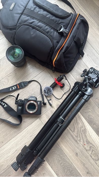 Фотоаппарат , объектив