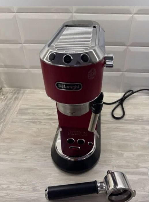 Кофеварка рожковая DeLonghi , EC685.R |Высшее качество| Гарантия