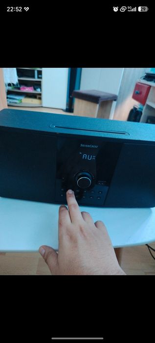 Vind radio cu CD, USB, AUX, BT.