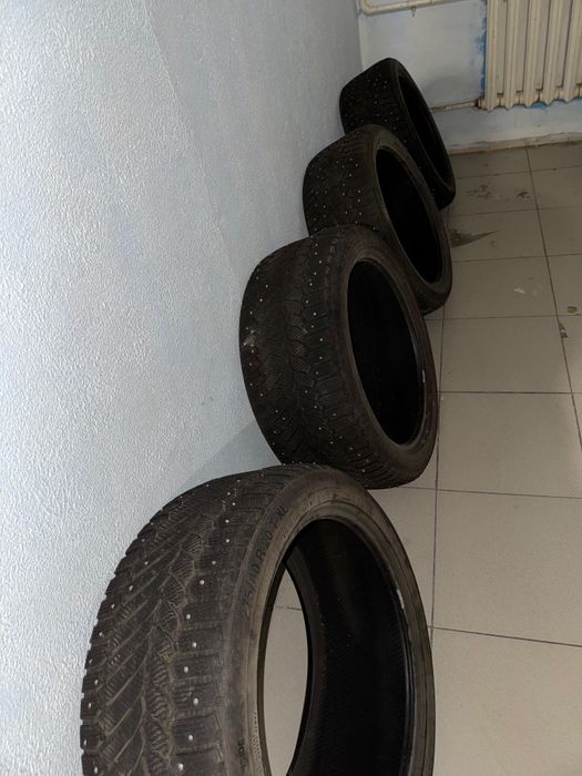 Қысқы тікенекті дөңгелектер