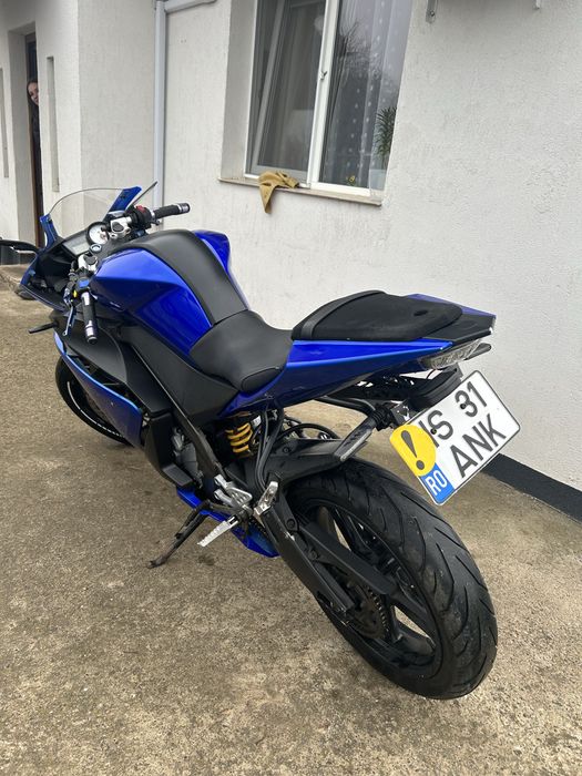 Yamaha YZF-R125 (YZFR125/R125)