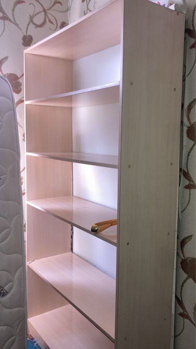 шкаф срочно продется
