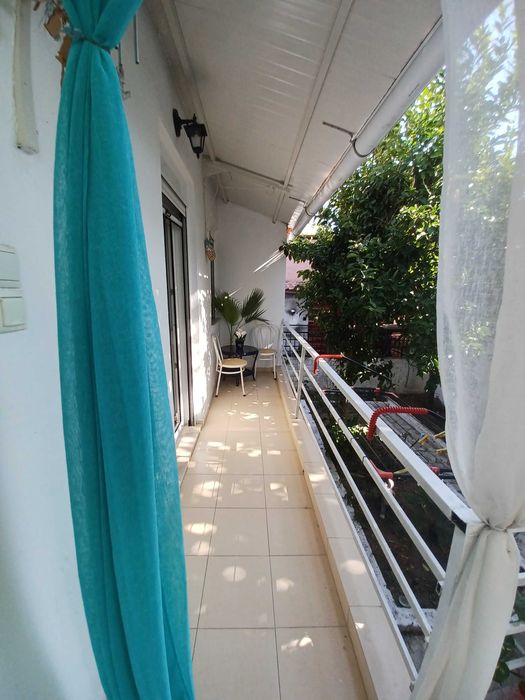 Продава къща с 3 апартамента 105м2 с гледка море в Аспровалта, Гърция